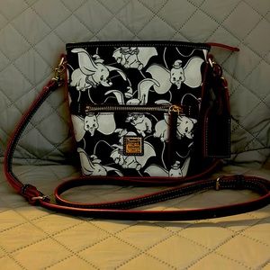 Disney Parks Dooney & Bourke 2022 Dumbo Small Zip Sac Crossbody Purse